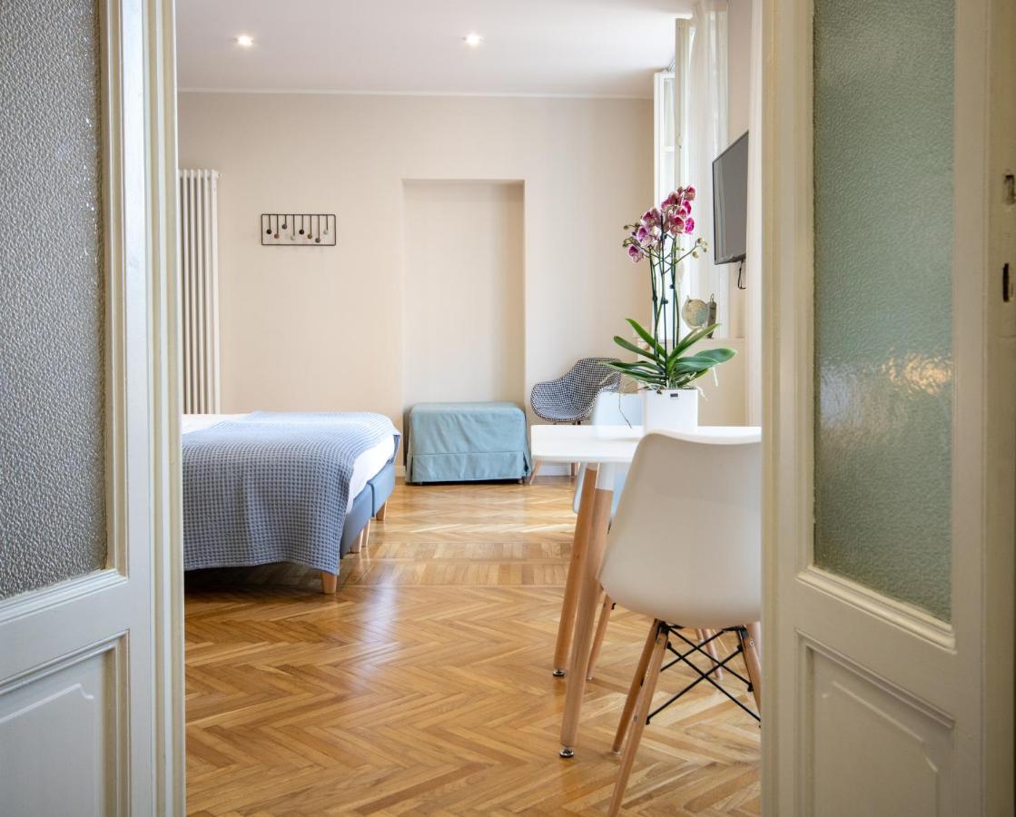 Aqualago Casa Vacanze - Apartament B Verbania Eksteriør billede